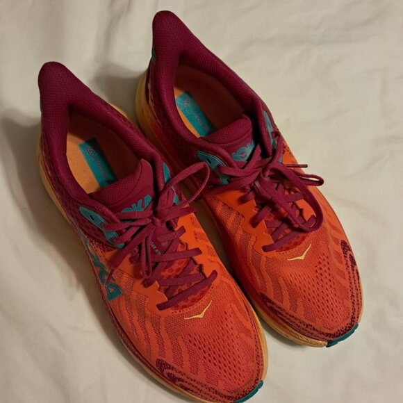 MENS HOKA CHALLENGER HTR 7 RUNNING SHOES FLAME / CHERRIES JUBILEE 11 D - Picture 7 of 10